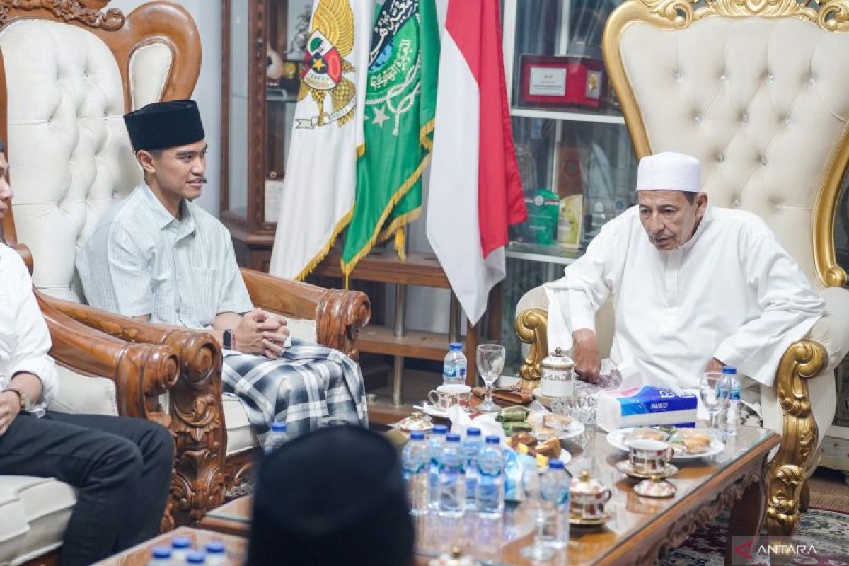 Doa Habib Luthfi agar Kaesang sukses membawa PSI ke Senayan