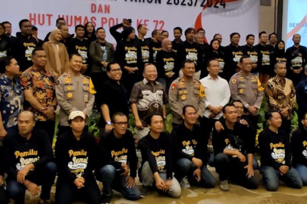 Kapolda Jateng Mengajak Wartawan Menenangkan Situasi Menjelang Pemilu 2024