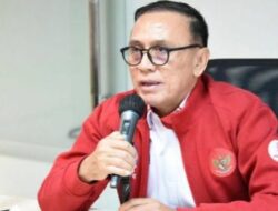 Prabowo Subianto Resmi Melantik Mochamad Iriawan Sebagai Pejabat Penting