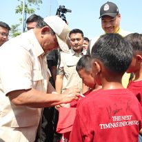 Prabowo-Gibran Menduduki Posisi Teratas dalam Banyak Survei di Indonesia