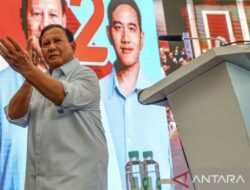 Prabowo Berkantor di Kemhan dan Gibran Dinas di Solo pada Hari ke-49 Kampanye