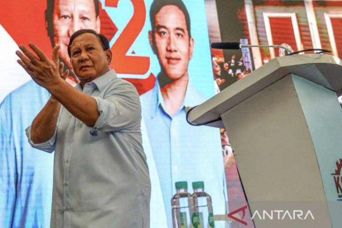 Prabowo Berkantor di Kemhan dan Gibran Dinas di Solo pada Hari ke-49 Kampanye