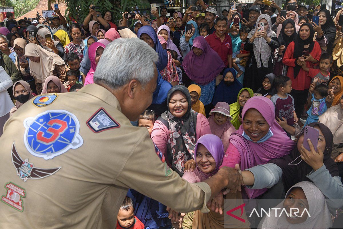 Ganjar Pranowo Menyambut Aspirasi Kelompok Tani, Tokoh Agama, dan LMDH