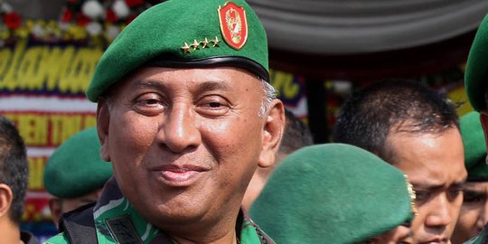 Jenderal TNI (Purna) George Toisutta