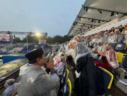 Prabowo Subianto Attends Paris 2024 Olympic Opening Ceremony, Cheers on Indonesian Contingent