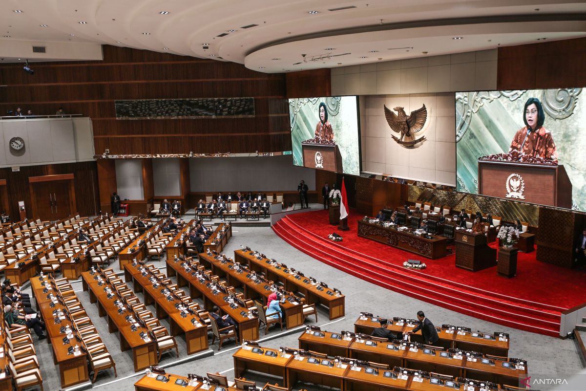 Sejarah Perjalanan Parlemen Indonesia pada Tanggal 16 Oktober