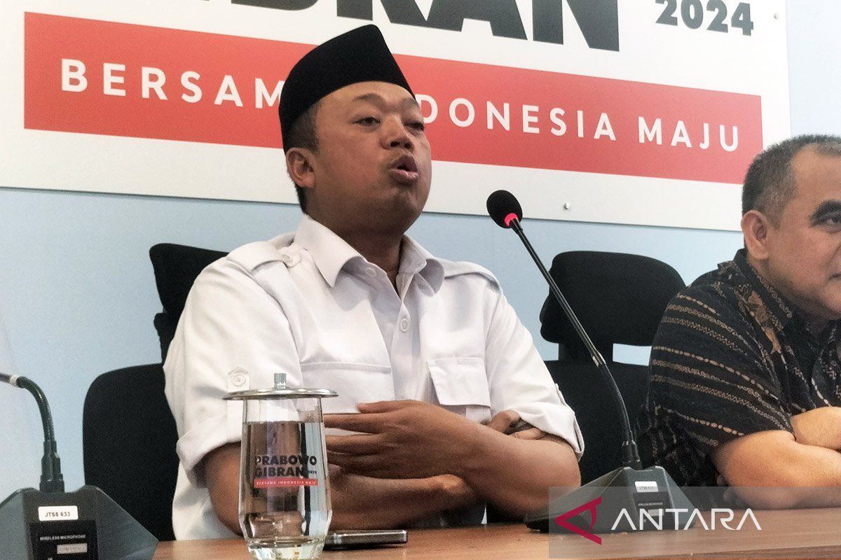 Profil Nusron Wahid, politikus Golkar dan calon anggota kabinet Prabowo