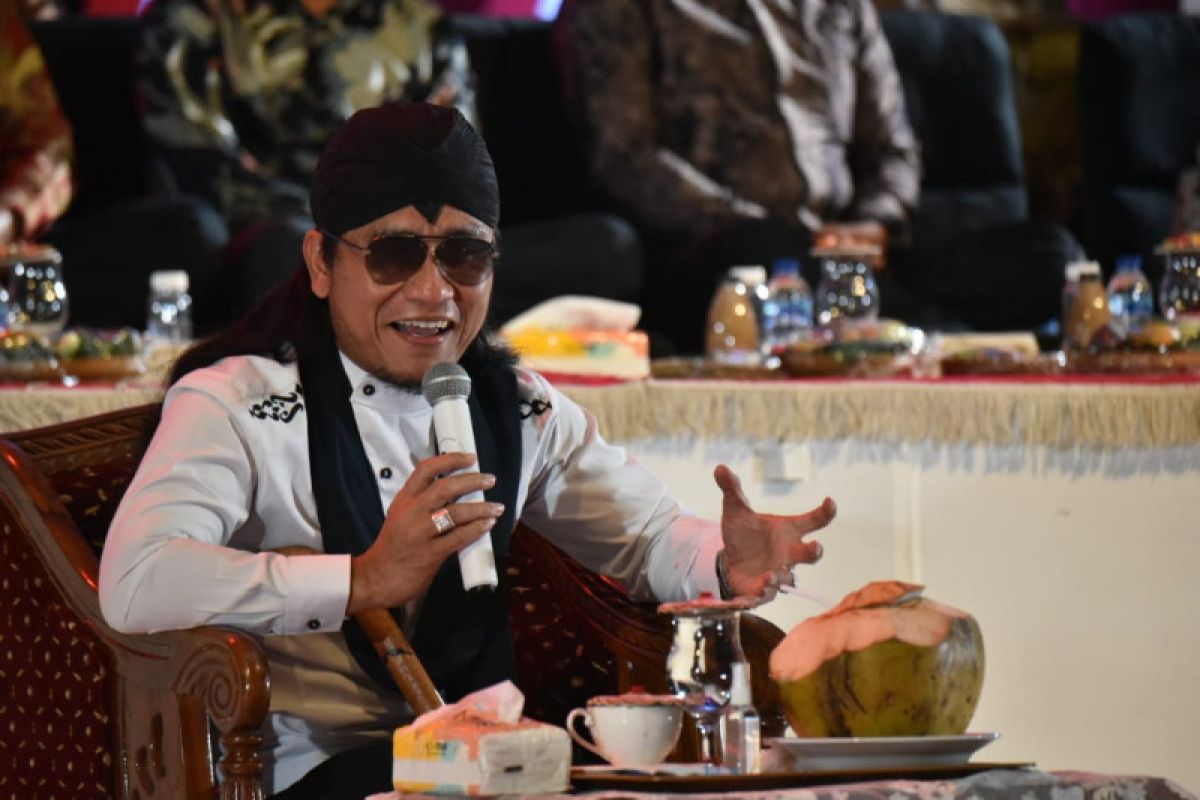 Profil Gus Miftah, Utusan Khusus Presiden Prabowo yang Menonjol